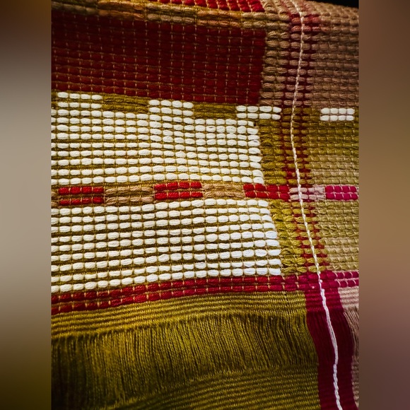 NWT Boutique Poncho Serape Handwoven embroidered Lobos Del Mar - Picture 7 of 13